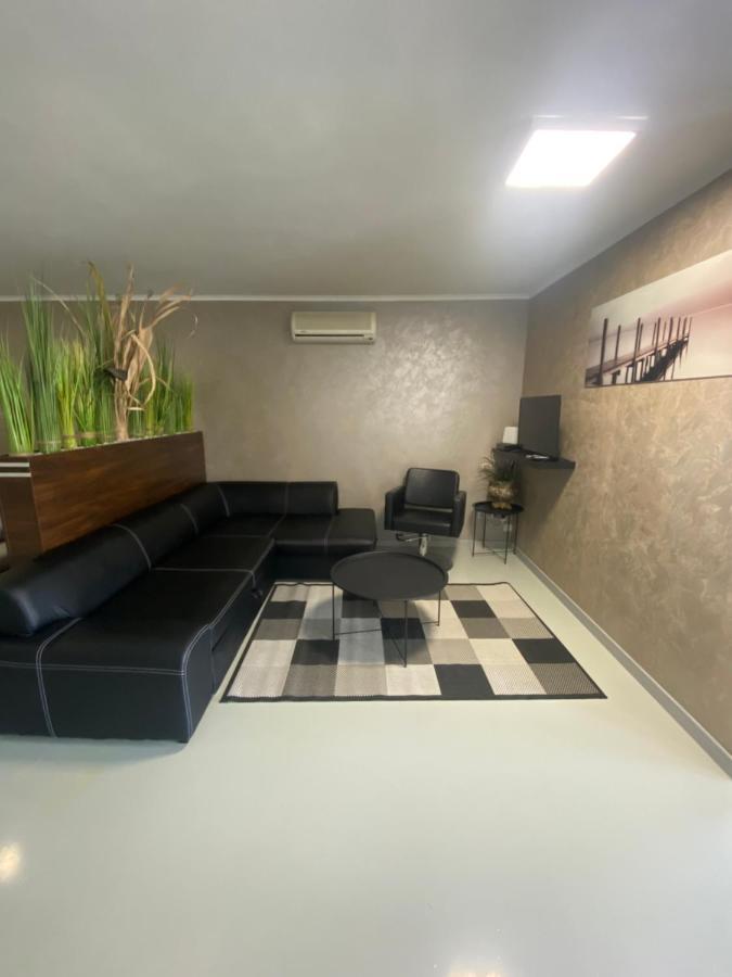 Apartments Renesance 1 بايموتْسْ المظهر الخارجي الصورة